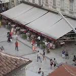 Piazza Old Town 아파트